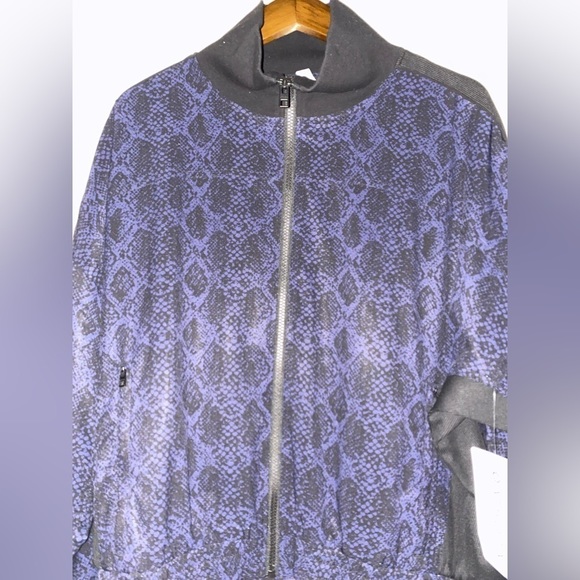 Athleta Brooklyn Track Silky Bomber Jacket Workout Water Repellent‎ NEW Women L - Picture 4 of 11